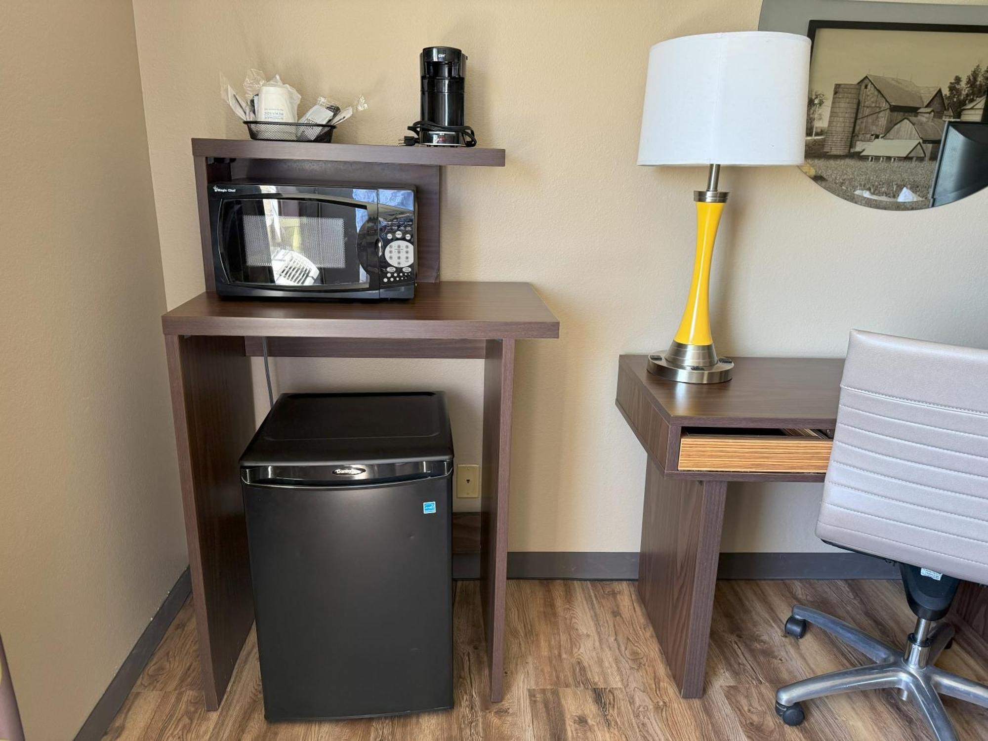 Hotel Super 8 By Wyndham Winfield-Quail Ridge Area Esterno foto
