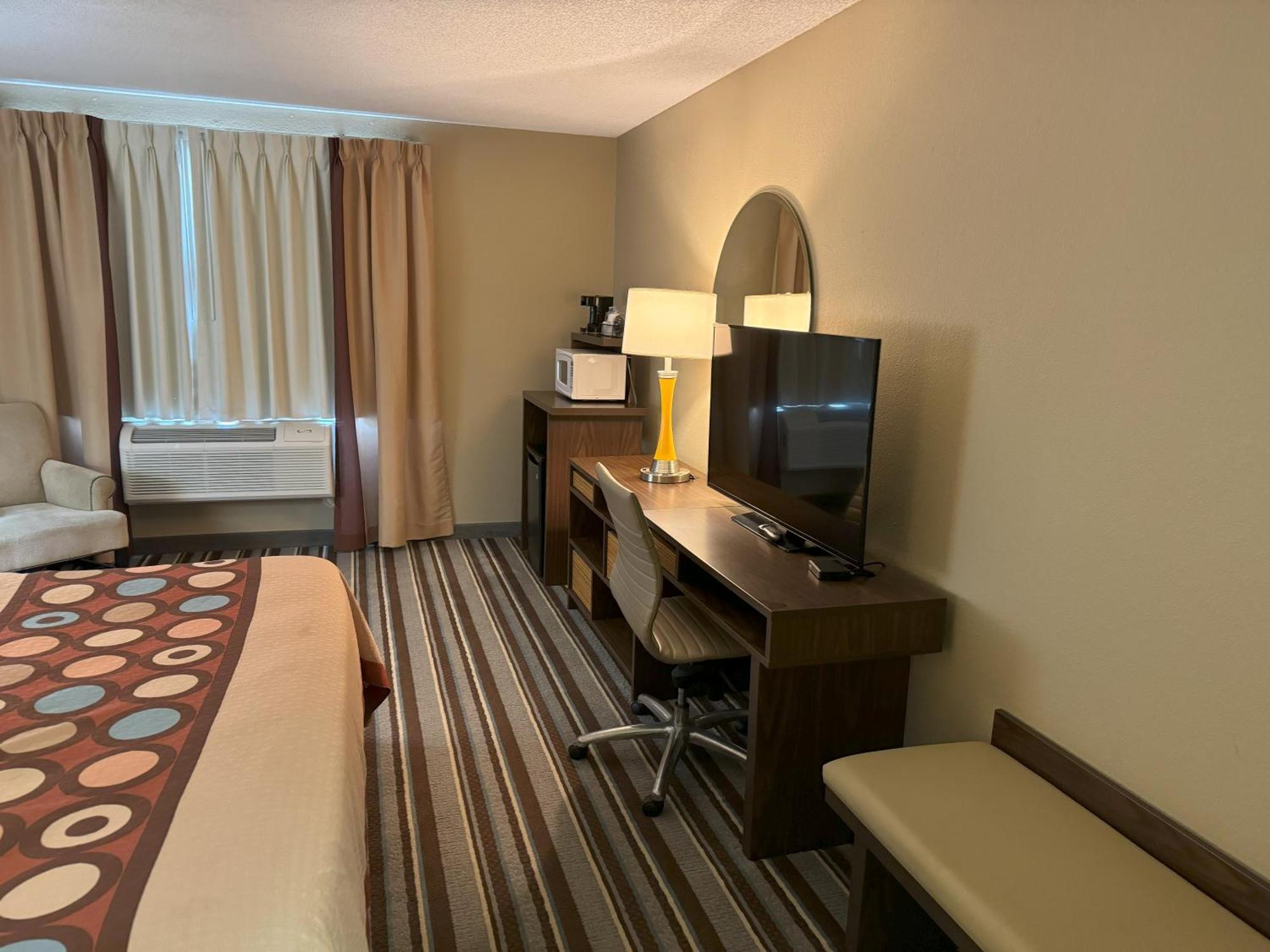 Hotel Super 8 By Wyndham Winfield-Quail Ridge Area Esterno foto